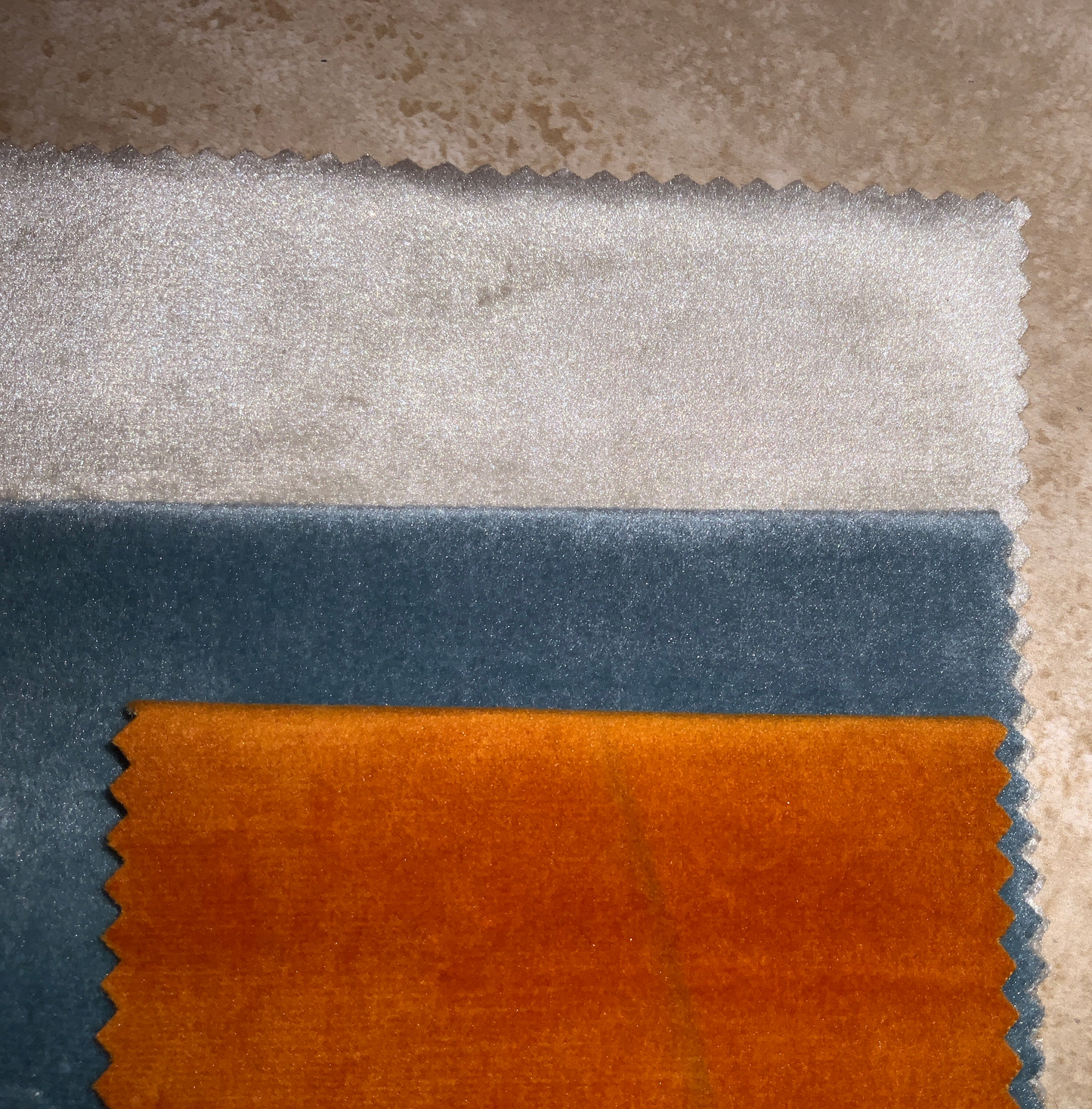 Housse sur mesure Beige / Bleu / Orange