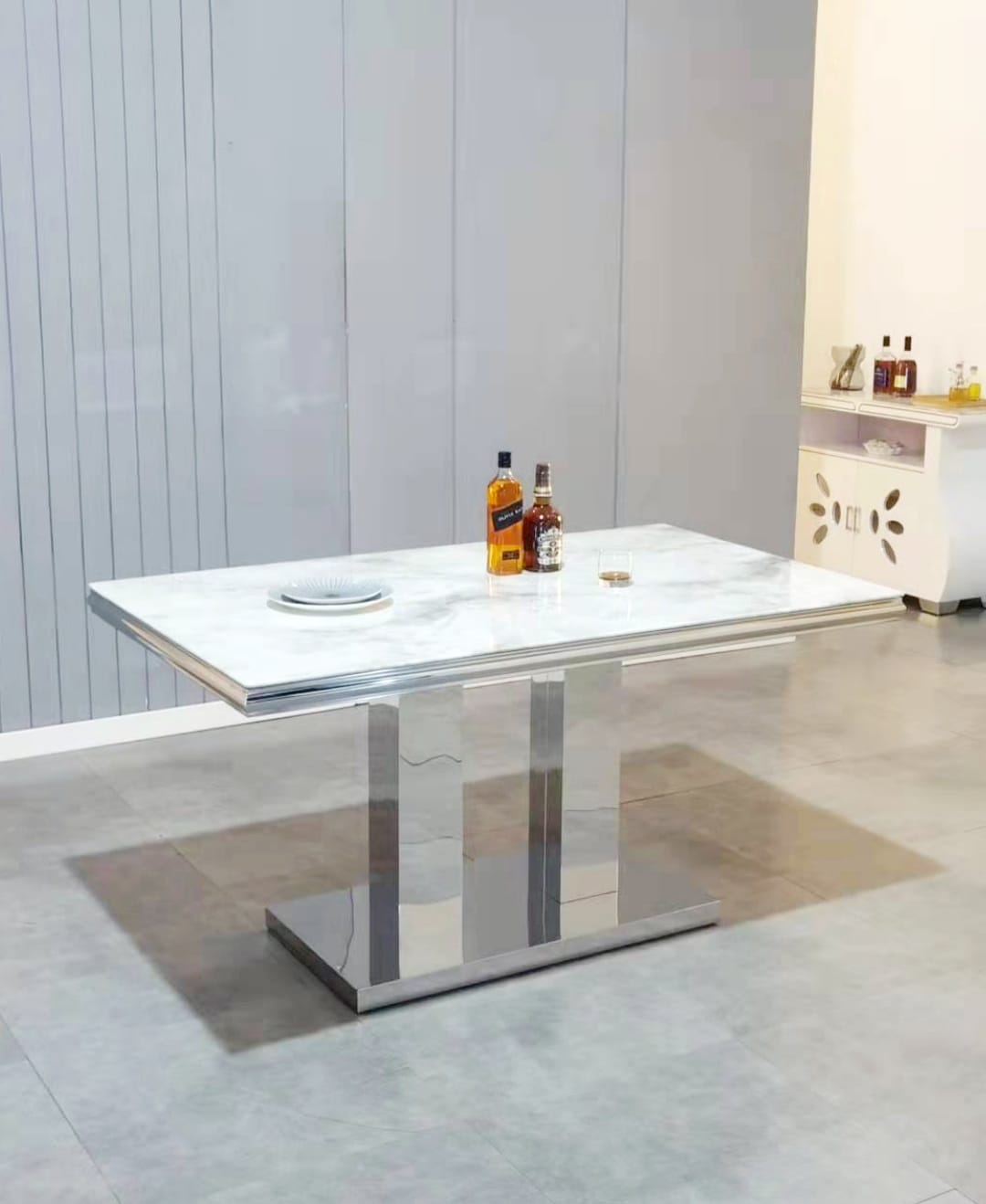 Table à manger Versus