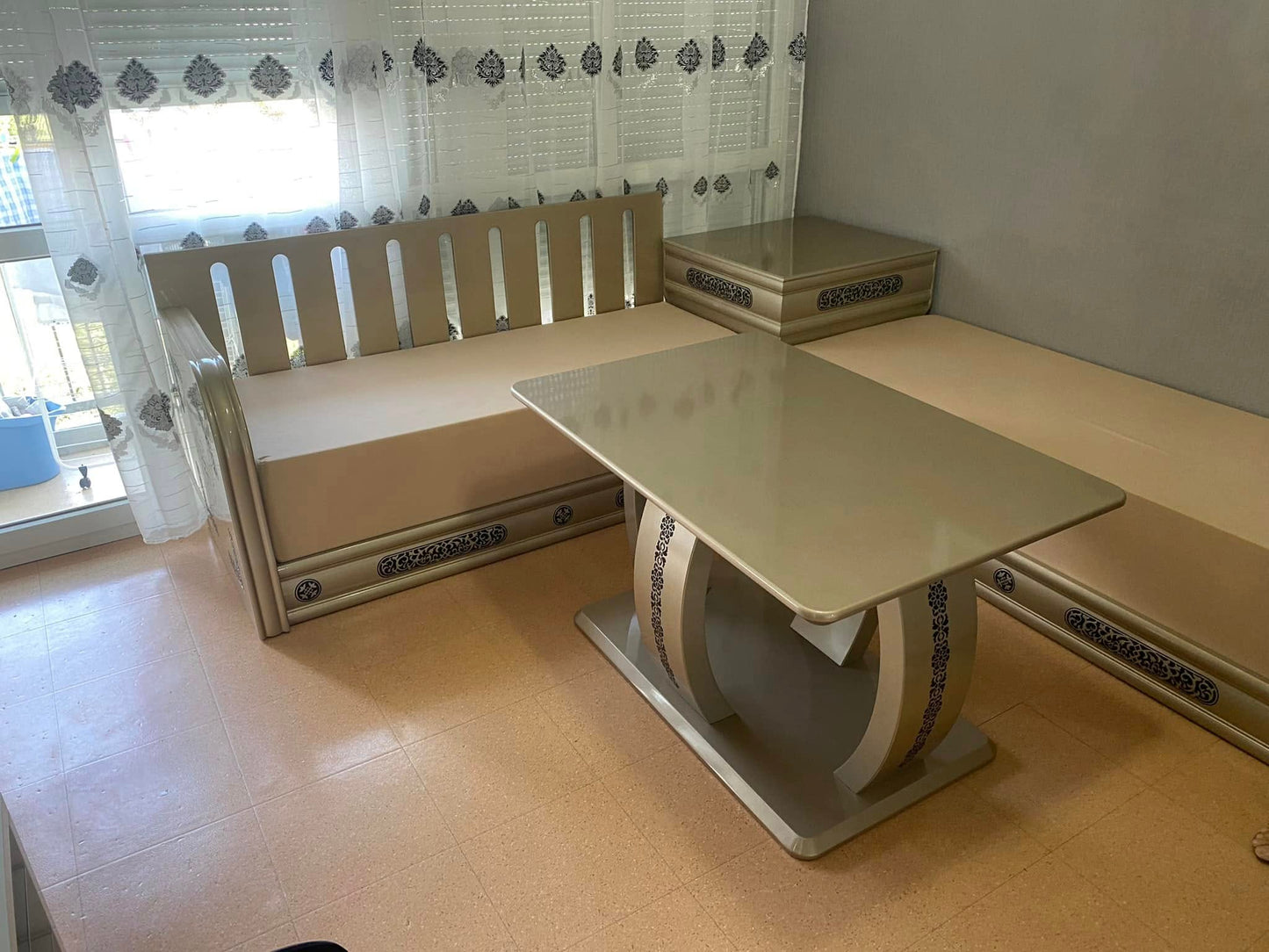 Table Rectangulaire de Sedari Luxur