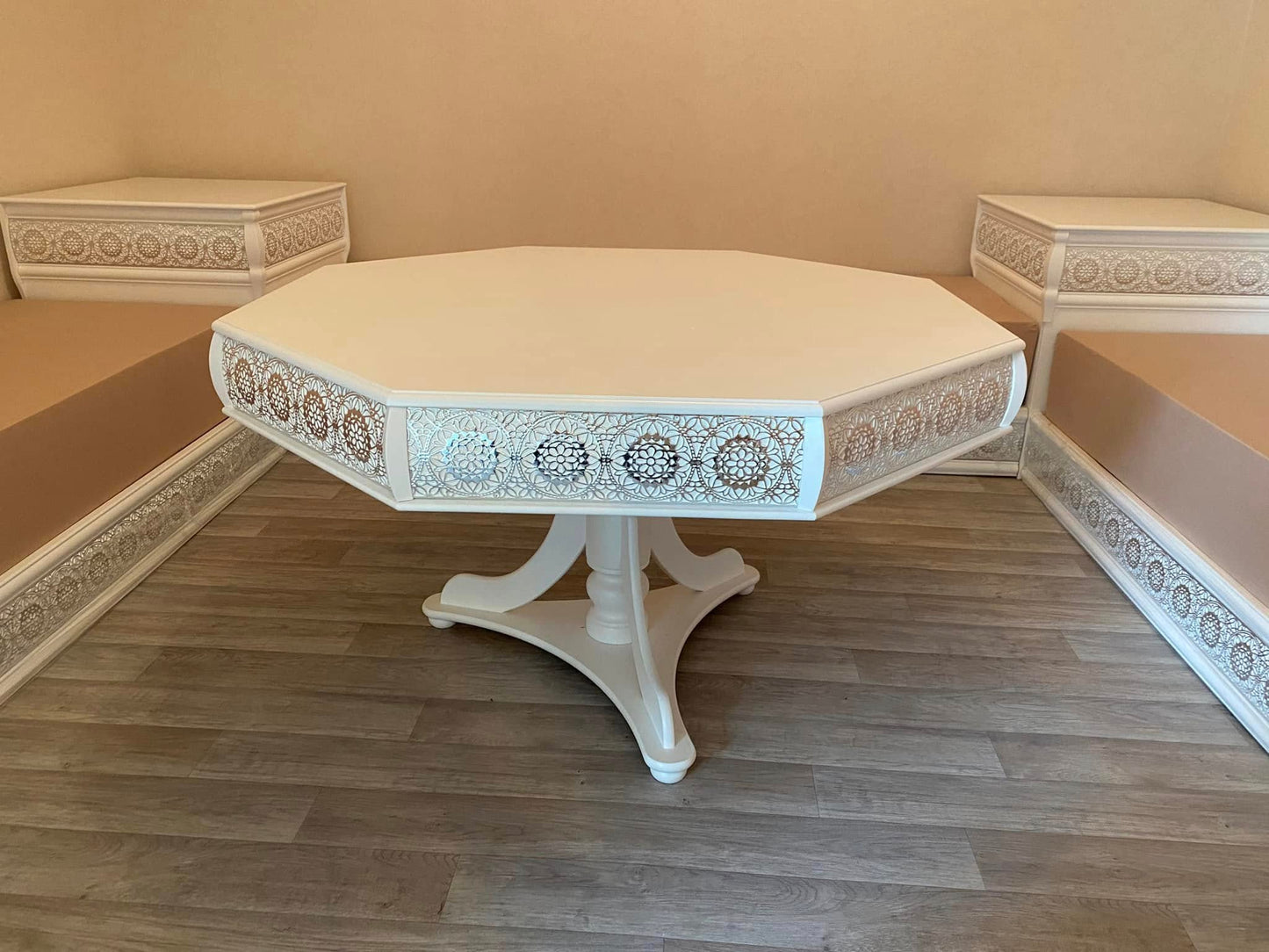 Table de Sedari Omega