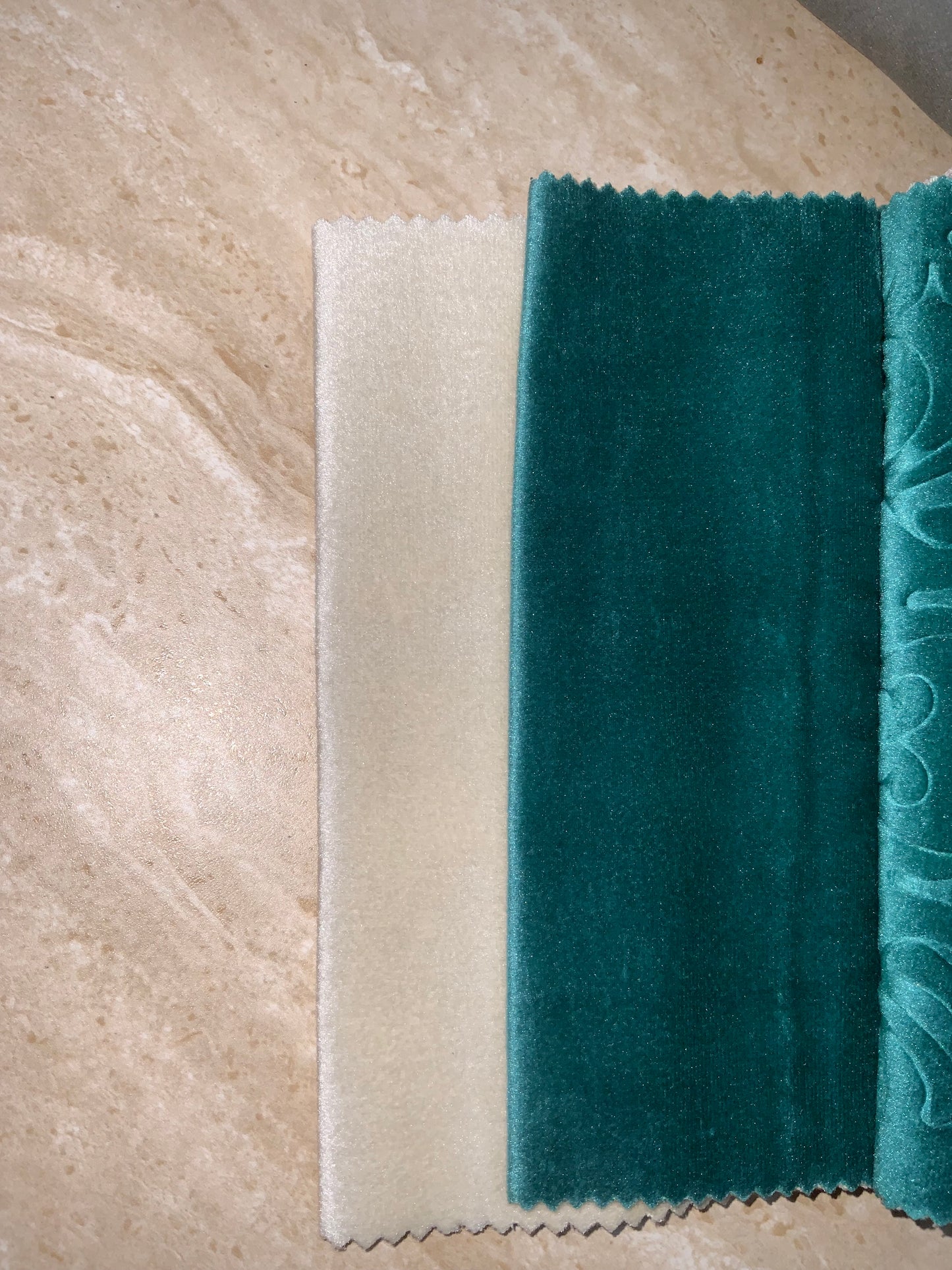 Housse sur mesure Velours Uni Vert foncé / Beige + Surmatelas