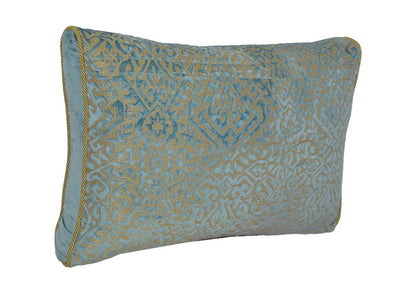 Housse tissu brodé matelassé