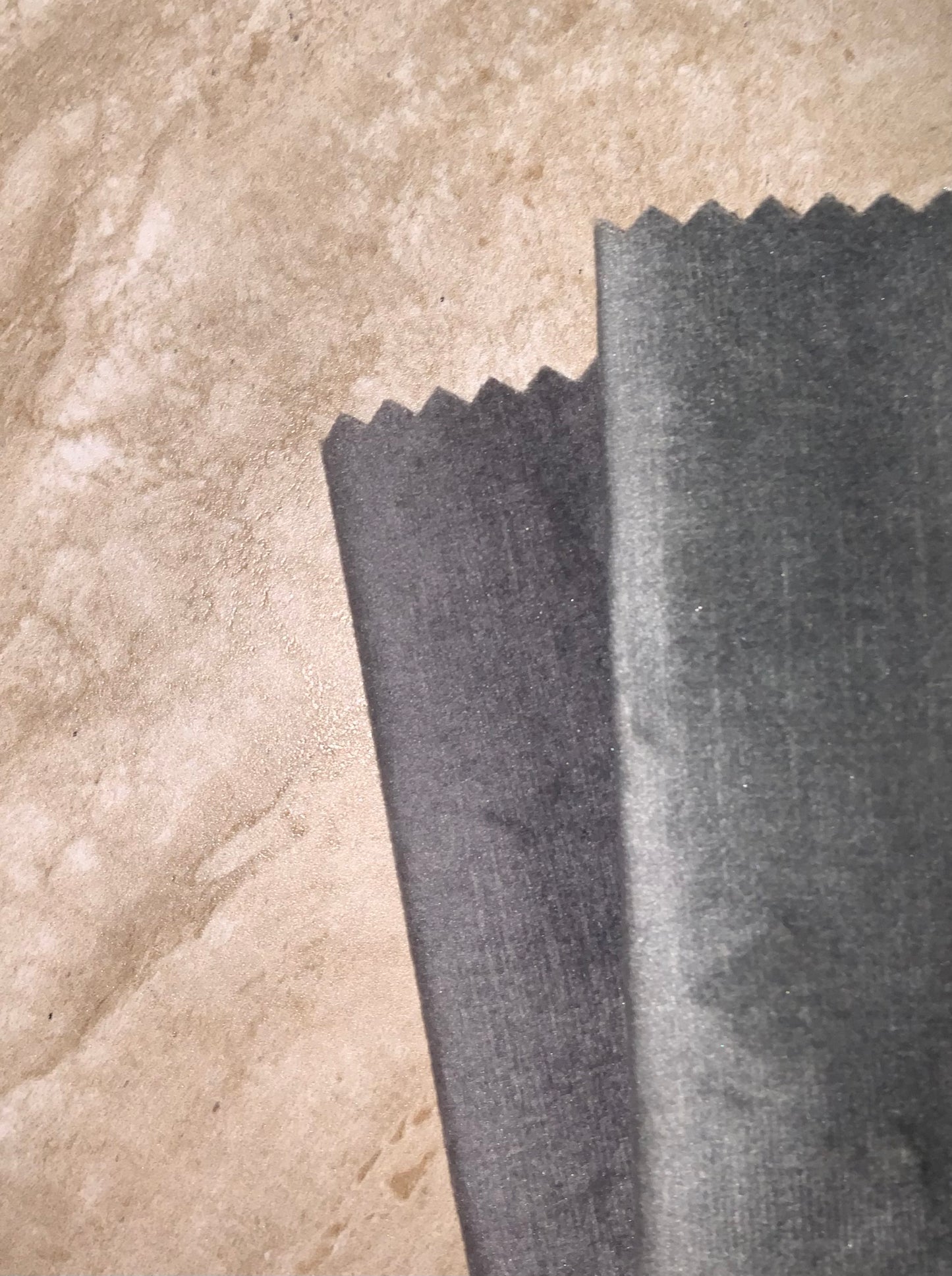 Housse sur mesure Velours Uni Gris clair