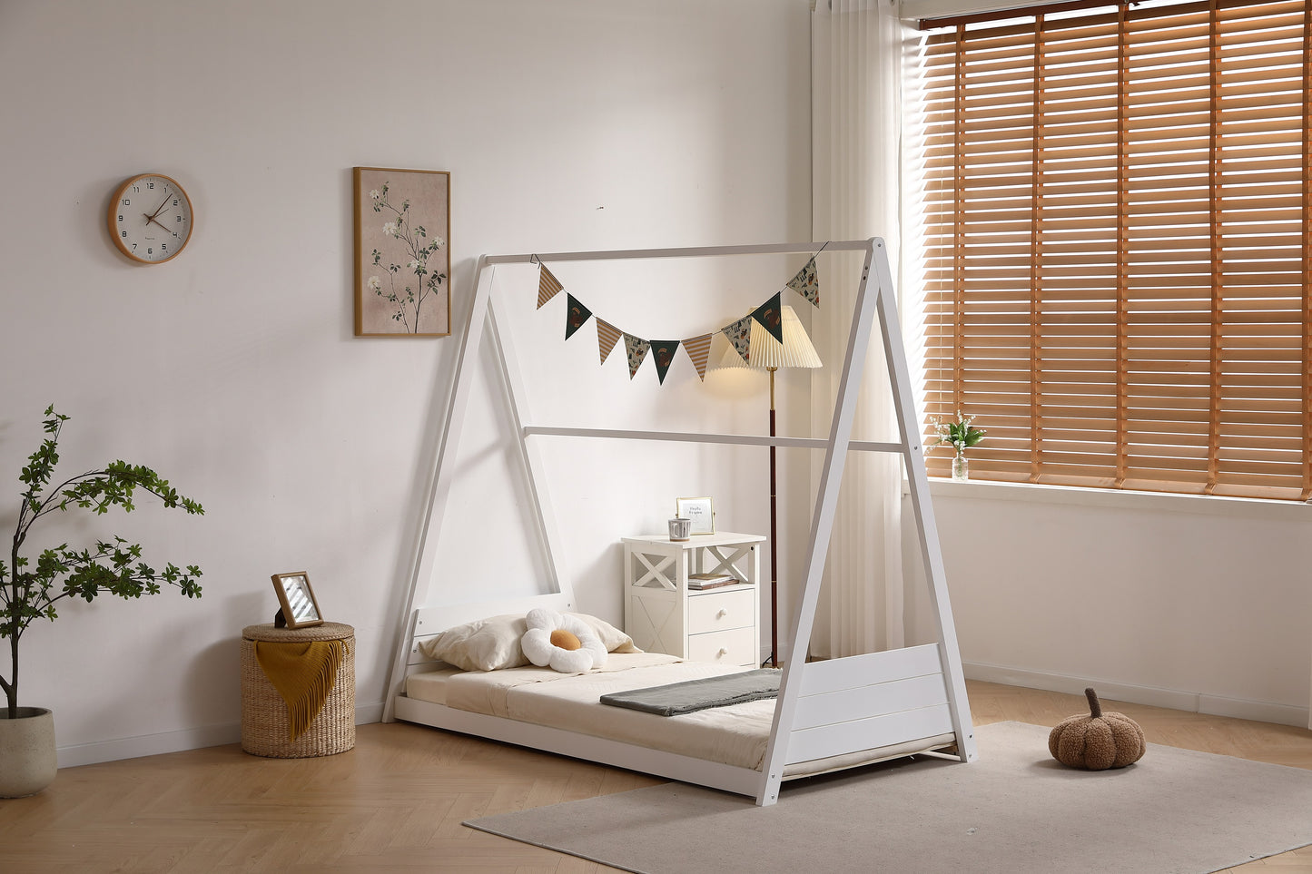 Lit en bois Tipi